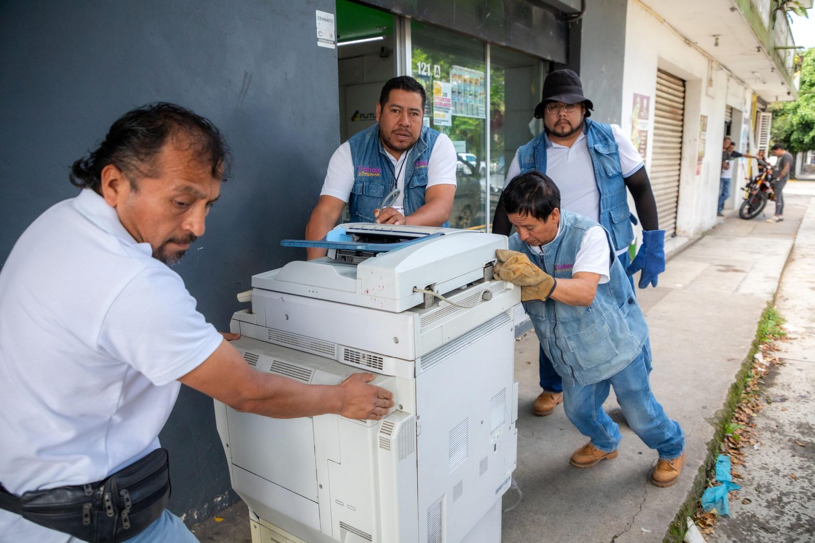 Realiza Ayuntamiento jornada de descacharrización en la Obrero Campesina