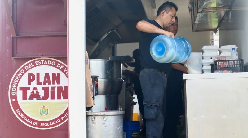 Atención inmediata y desazolve reducen niveles de agua en zonas inundadas de Nanchital